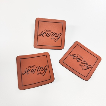 Kunstleder-Label "crazy sewing lady" braun